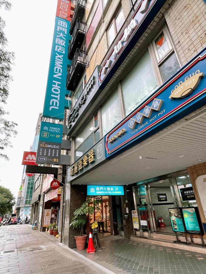 Ximen B Pensão