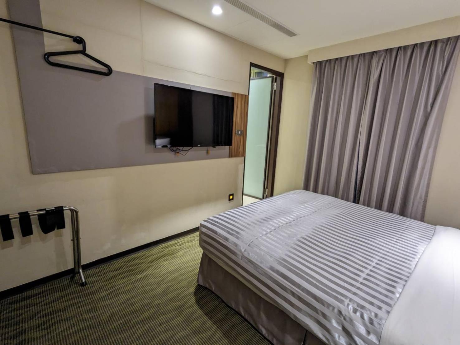 Inn Ximen B 3*